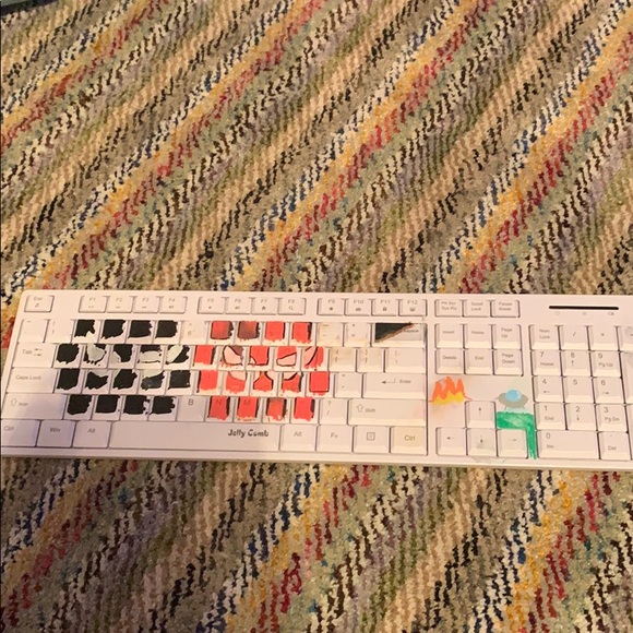 Custom keyboard - Picture 1 of 2